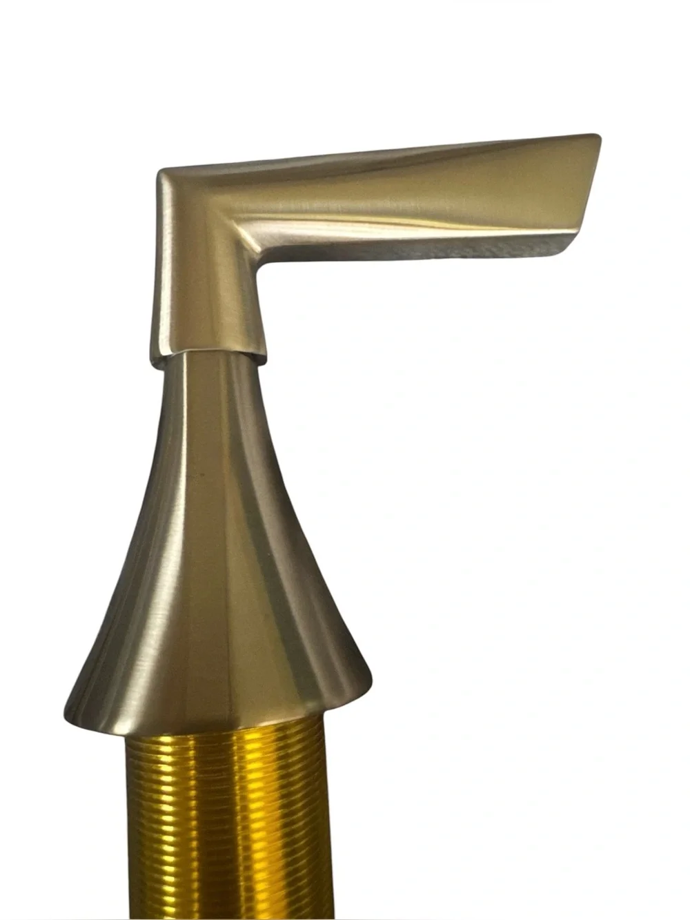 NEW Champagne Bronze Rinna Two Handle Widespread Bathroom Faucet, Retail $346.15